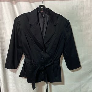 Contemporary Edge L black 3/4 puffed sleeve jacket belted shaped fit euc